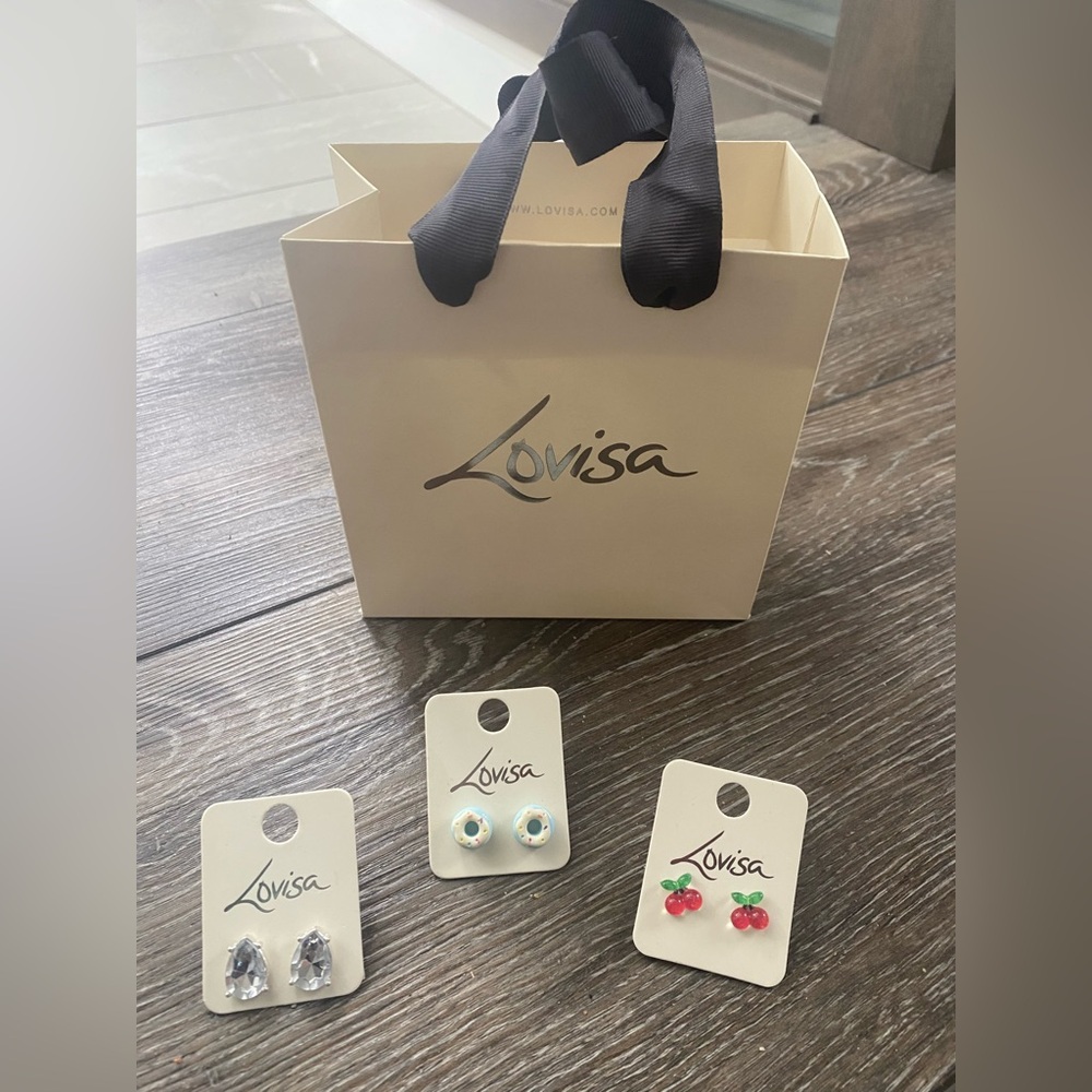 Lovisa/ bundle of 3 pairs of  Stud Earrings/ brand new